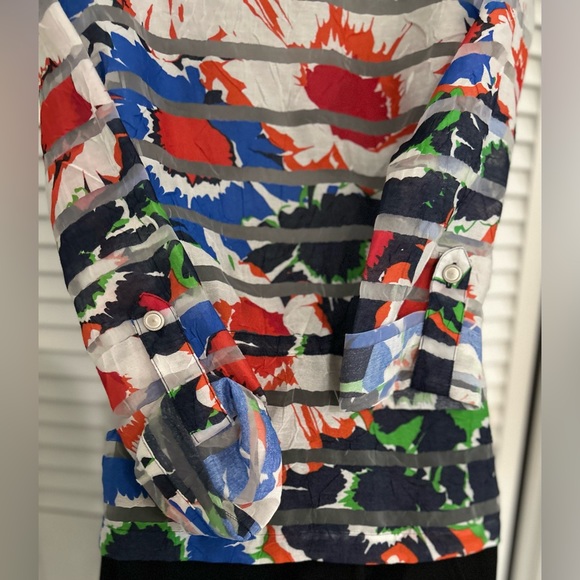 Ruby Rd. Petite size 8 burnt floral designed sheer jacket with waist cinch - Picture 4 of 12